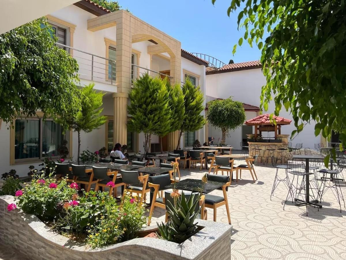 Nagas Hotel & Restaurant At Historical Part Of Nicosia Exterior photo